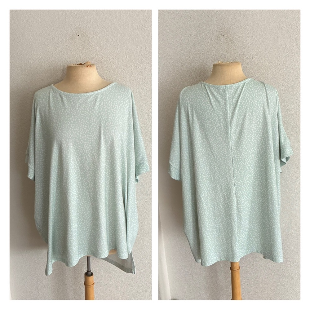 Oddy top size 2x/3x